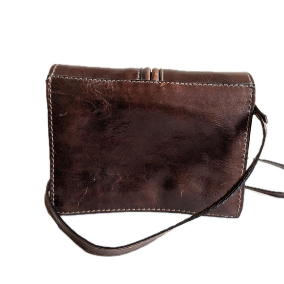 the trend crossbody leather bag preowned made in italy - Picture 2 of 6